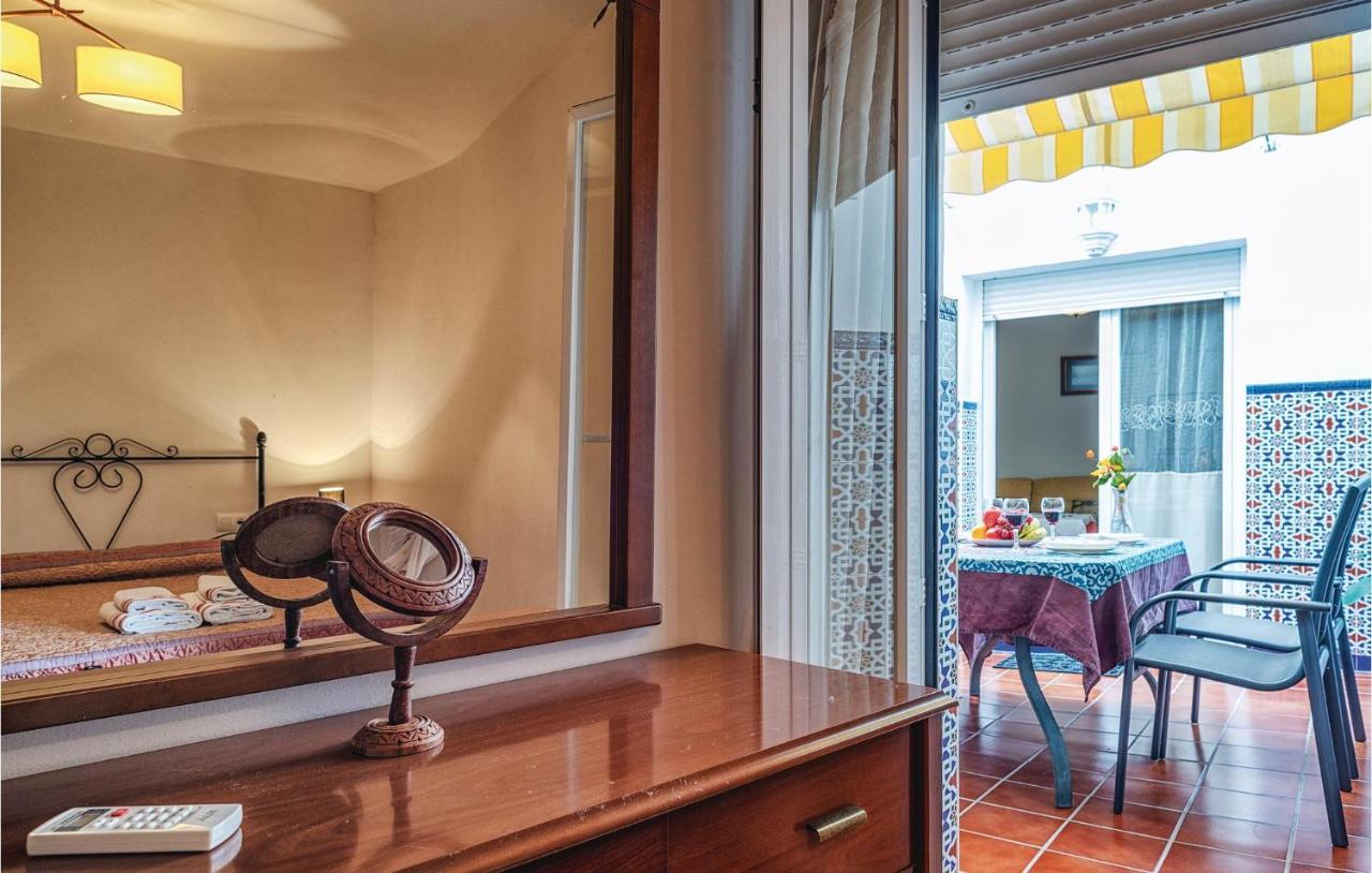 Beautiful Apartment In Cordoba With Kitchenette ภายนอก รูปภาพ