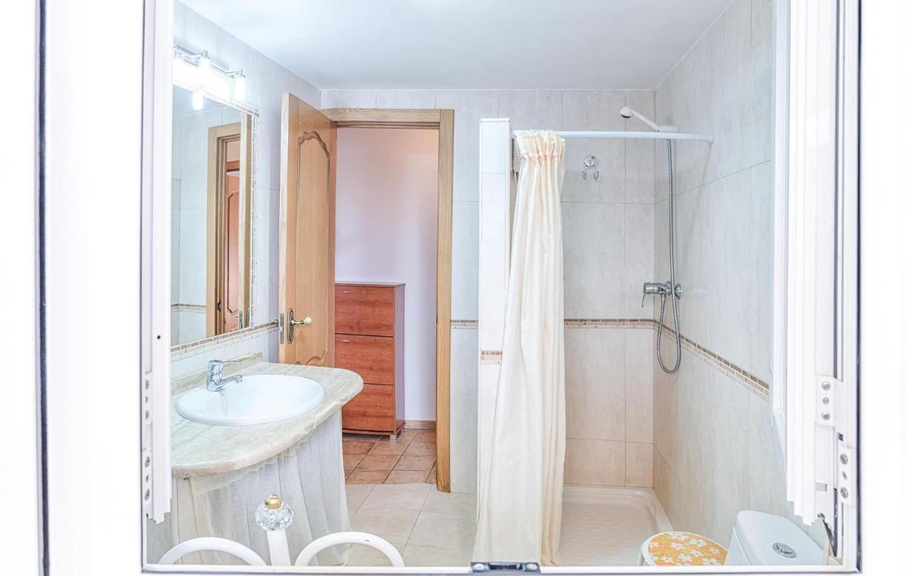 Beautiful Apartment In Cordoba With Kitchenette ภายนอก รูปภาพ